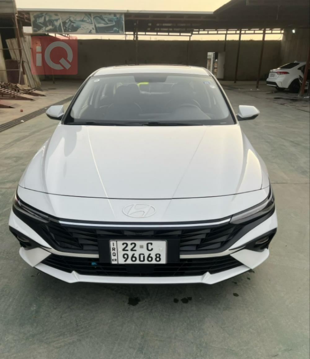 هیوندای ئەلەنترا